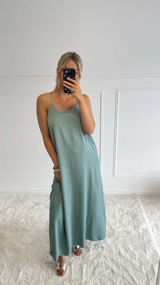Robe Nelly (vert d’eau) 🇮🇹