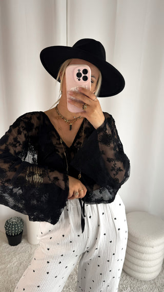 Chapeau butterfly