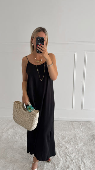 Robe Nelly (noire) 🇮🇹