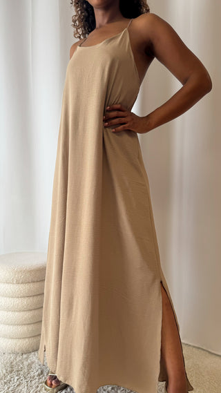 Robe Nelly (taupe) 🇮🇹
