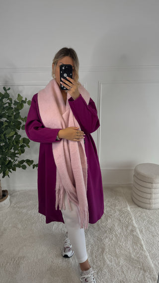 Écharpe rose pâle