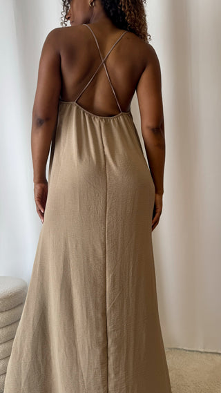 Robe Nelly (taupe) 🇮🇹