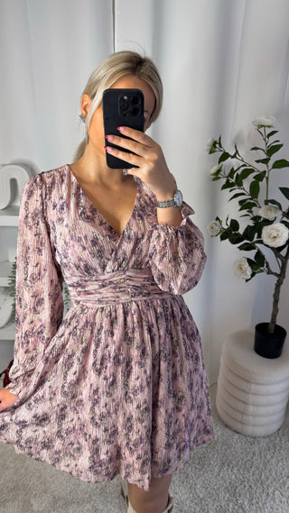 Robe Victoria