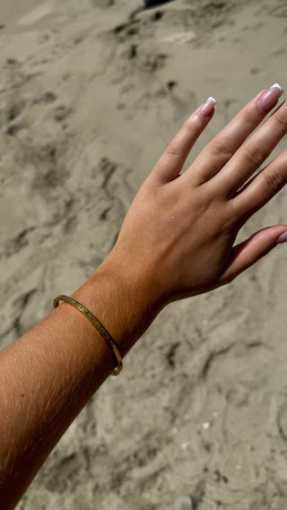 Bracelet " la vie est faite de petits bonheurs " (doré)