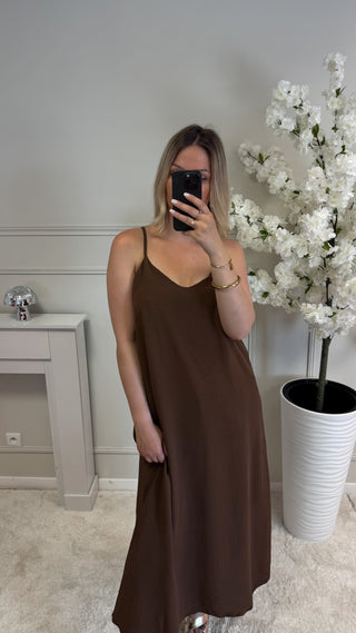 Robe Nina (marron)🇮🇹