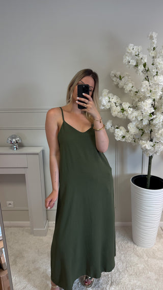 Robe Nina (kaki)🇮🇹